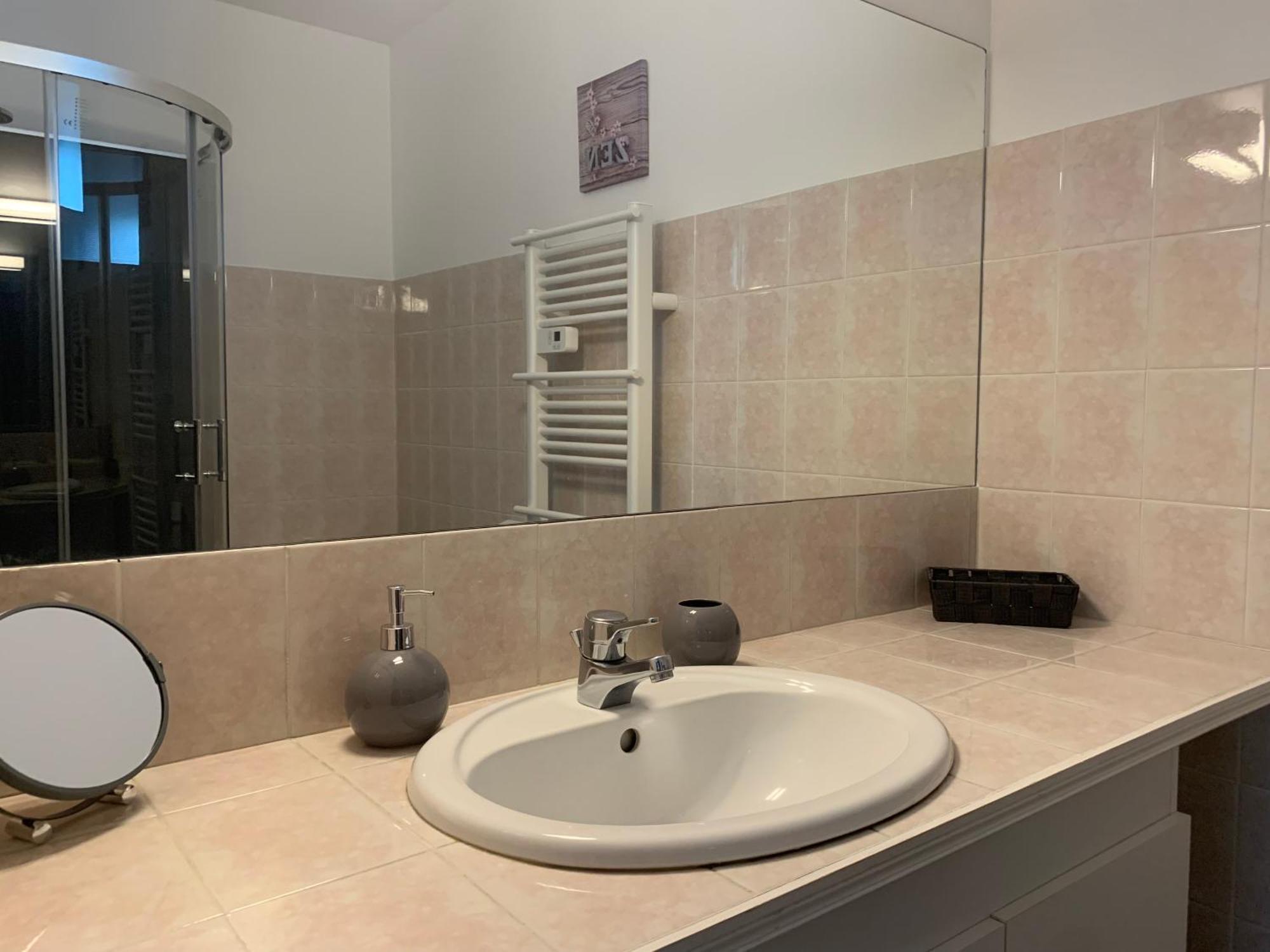 Pyrene Holidays - Heracles - Residence Paisible A 6Mn A Pied Des Thermes Баньер-де-Бигор Экстерьер фото