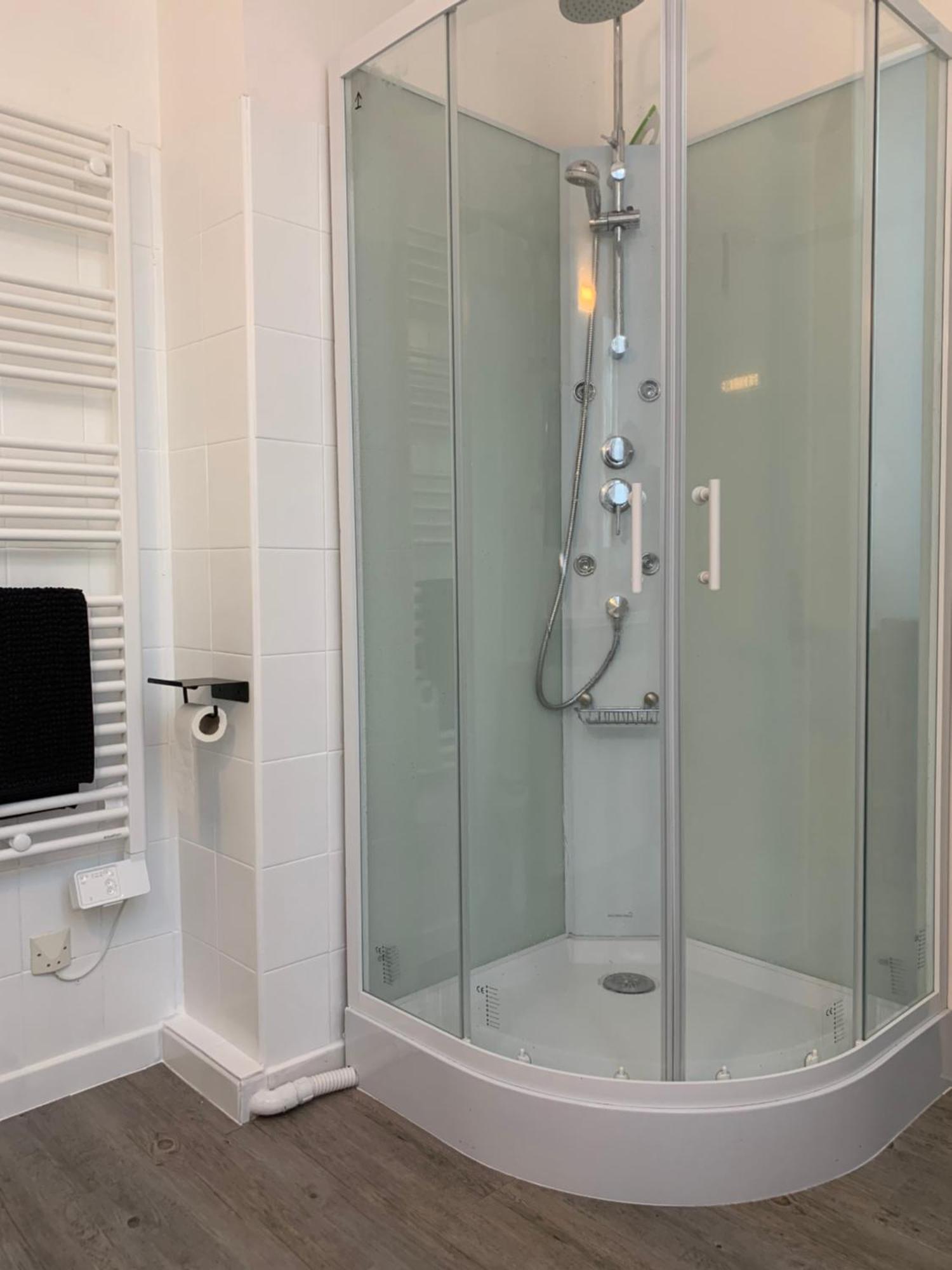 Pyrene Holidays - Heracles - Residence Paisible A 6Mn A Pied Des Thermes Баньер-де-Бигор Экстерьер фото